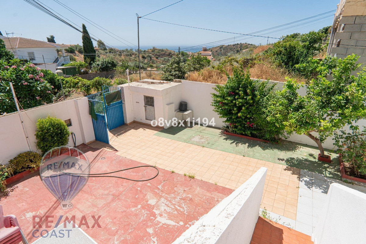 bbbc7d05e6e6cba1ada32c6554b169a4 - 26