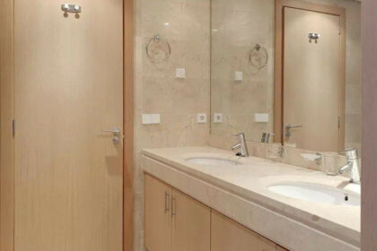 bdc2aa355212655ff4935225f4245ac8 - 12