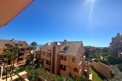 be98dc4c2ed3ece70d050c0f52ff288c - 26