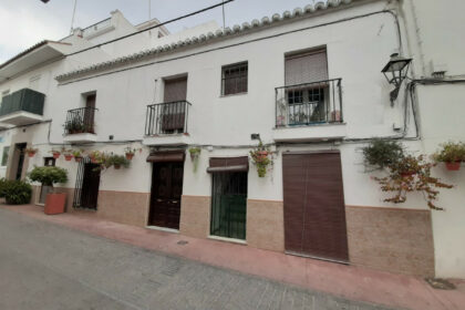 bf591d32e6efbe6858d81383db776e66 - 1