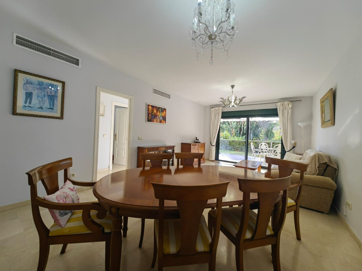 bf77a68100dbfb4981d3f7dfecb7d26c - 2