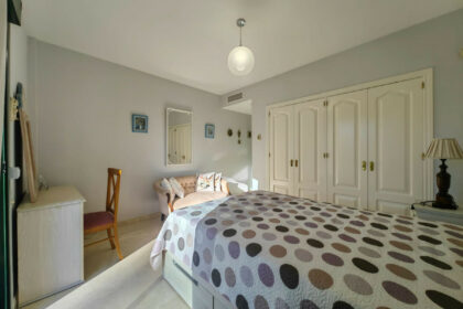 bf77a68100dbfb4981d3f7dfecb7d26c - 21