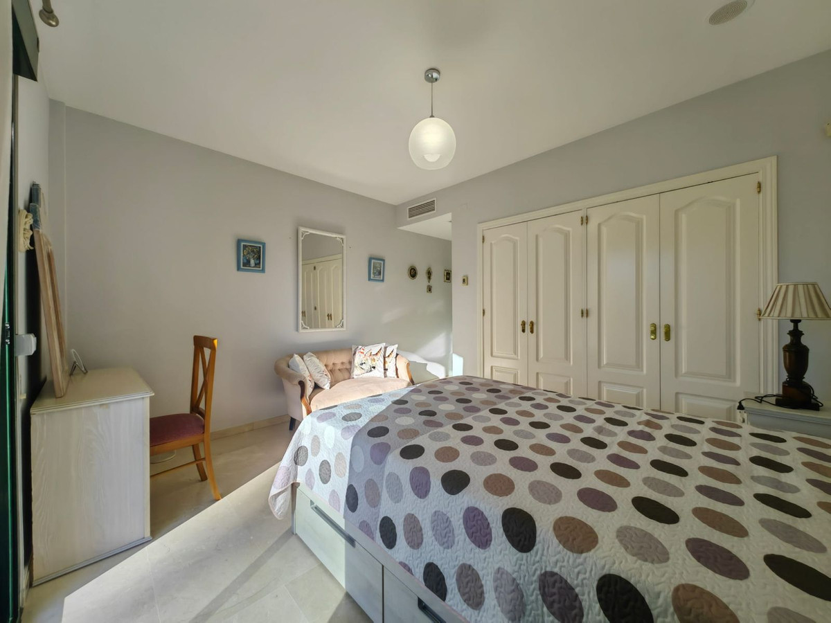 bf77a68100dbfb4981d3f7dfecb7d26c - 21