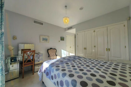 bf77a68100dbfb4981d3f7dfecb7d26c - 26