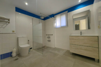 bf77a68100dbfb4981d3f7dfecb7d26c - 29