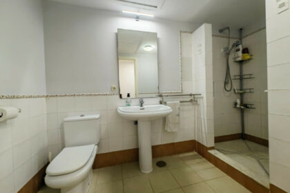 bf77a68100dbfb4981d3f7dfecb7d26c - 35