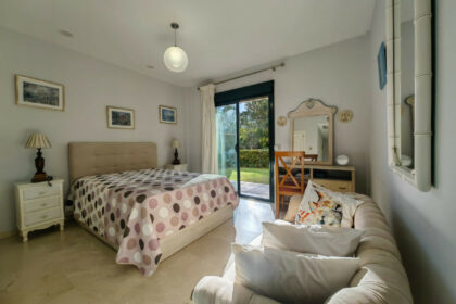 bf77a68100dbfb4981d3f7dfecb7d26c - 4