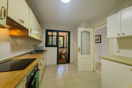 bf77a68100dbfb4981d3f7dfecb7d26c - 9