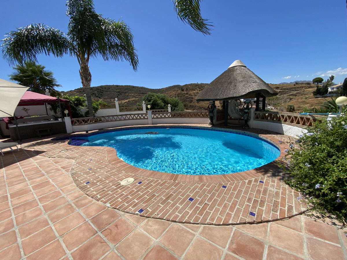 c064d3f2049291d2a2aefa449592a58c - 2