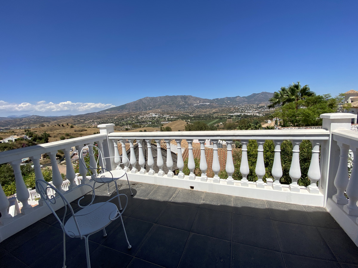 c064d3f2049291d2a2aefa449592a58c - 22