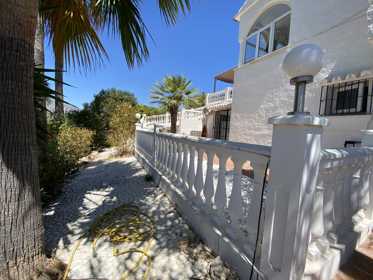 c064d3f2049291d2a2aefa449592a58c - 39