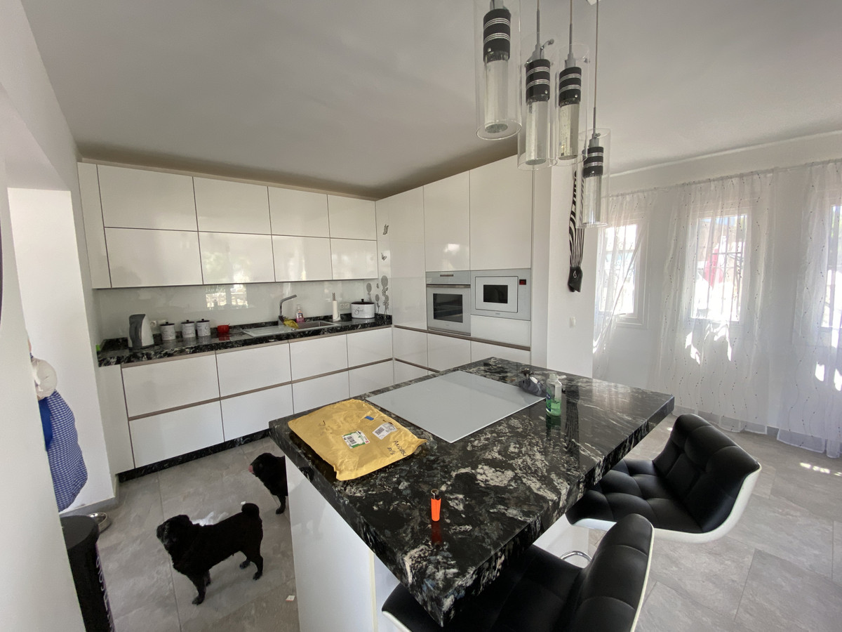 c064d3f2049291d2a2aefa449592a58c - 6