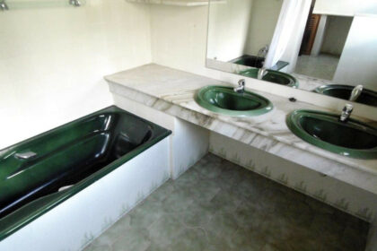 c0b536783d61ad5fbff38594af4f72ee - 20