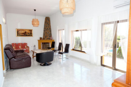 c0b536783d61ad5fbff38594af4f72ee - 4