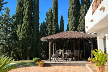 c0fecd3df251f0a59df8b88b053b8bf6 - 2