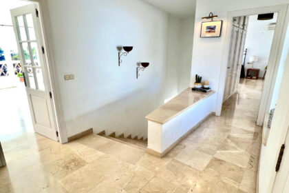 c0fecd3df251f0a59df8b88b053b8bf6 - 21