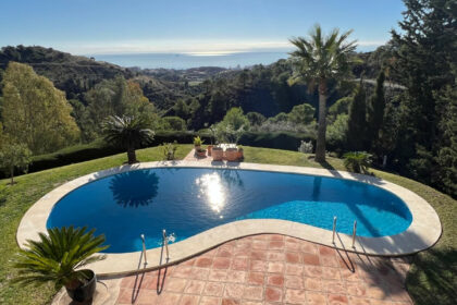 c0fecd3df251f0a59df8b88b053b8bf6 - 3