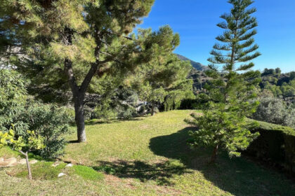 c0fecd3df251f0a59df8b88b053b8bf6 - 9