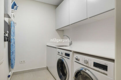 c170d3e84e44ca06f63381aeb3a6b3bd - 28