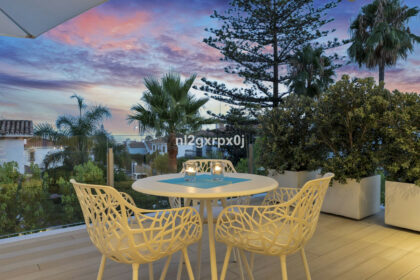 c170d3e84e44ca06f63381aeb3a6b3bd - 45