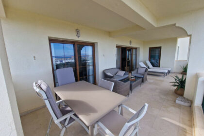 c19ff09a4575073e669f9a0069f7f4eb - 20