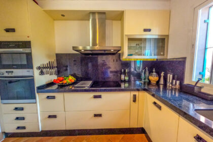 c27e746d4320af67b751d9553d3e3db6 - 16