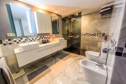 c27e746d4320af67b751d9553d3e3db6 - 23