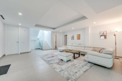 c2a0e0d146b05cb2d55c5ef3546509ee - 27