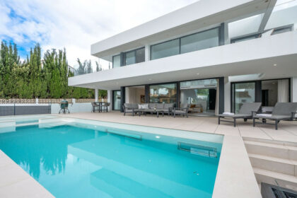 c2a0e0d146b05cb2d55c5ef3546509ee - 35