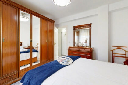 c2ef540f4be216696ad05cd09c863103 - 13