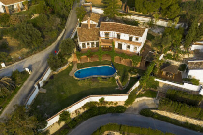 c34263f617177c2f340d36a7abadba4e - 14