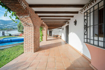 c34263f617177c2f340d36a7abadba4e - 31