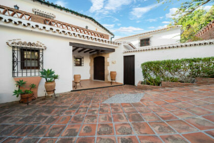 c34263f617177c2f340d36a7abadba4e - 35