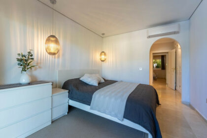 c34d6fde67b31f33798b8b223c460a5c - 16