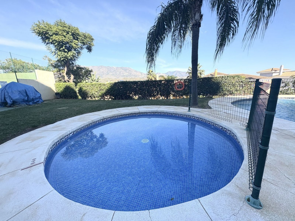 c34d6fde67b31f33798b8b223c460a5c - 25