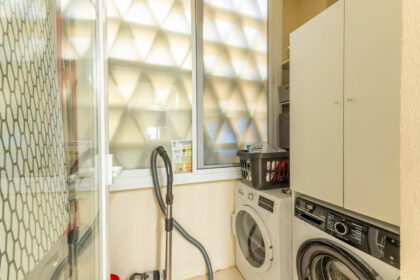 c34d6fde67b31f33798b8b223c460a5c - 4