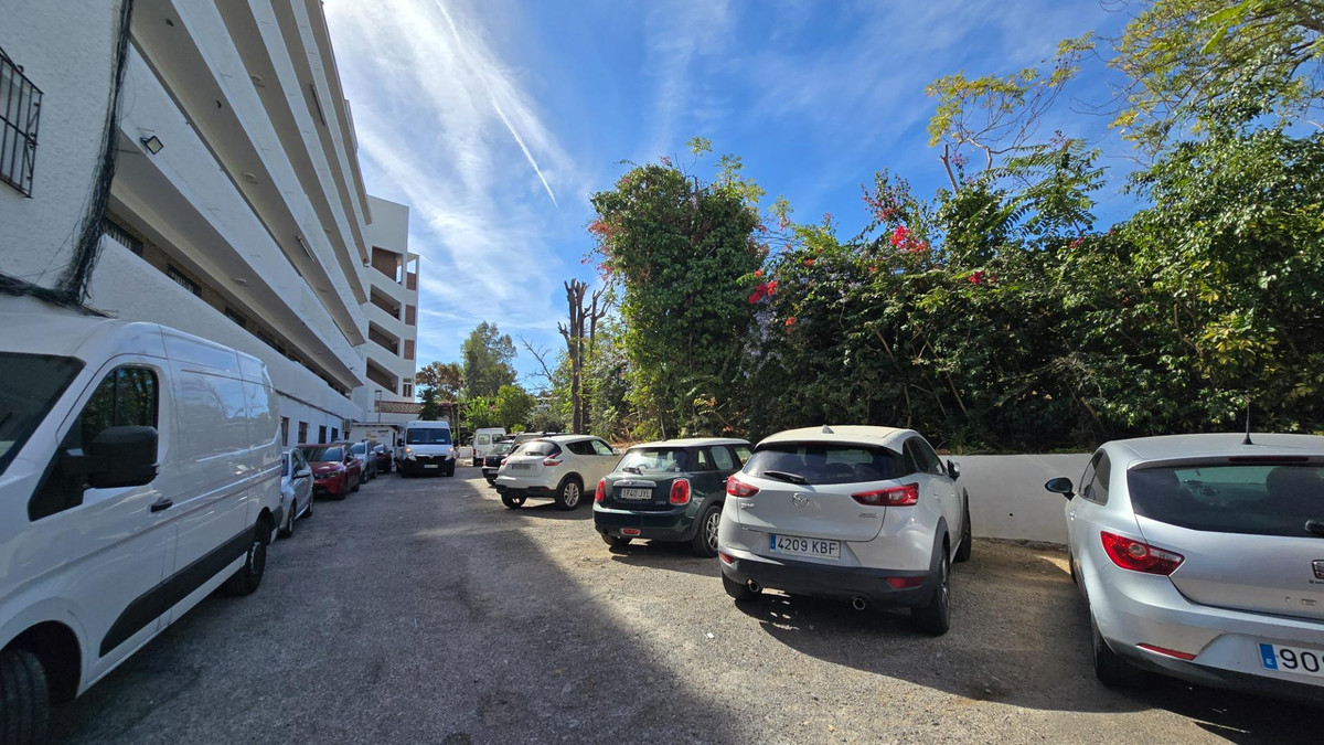 c36558cf8712a0df4bd0859551d89b37 - 31