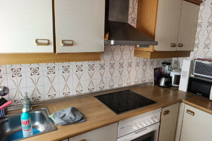 c38ca3100bd7b9fc438252884c6f5fde - 18