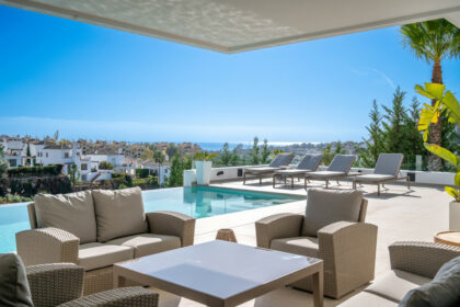 c4f7b53766443464c6820a3770b47bfa - 13