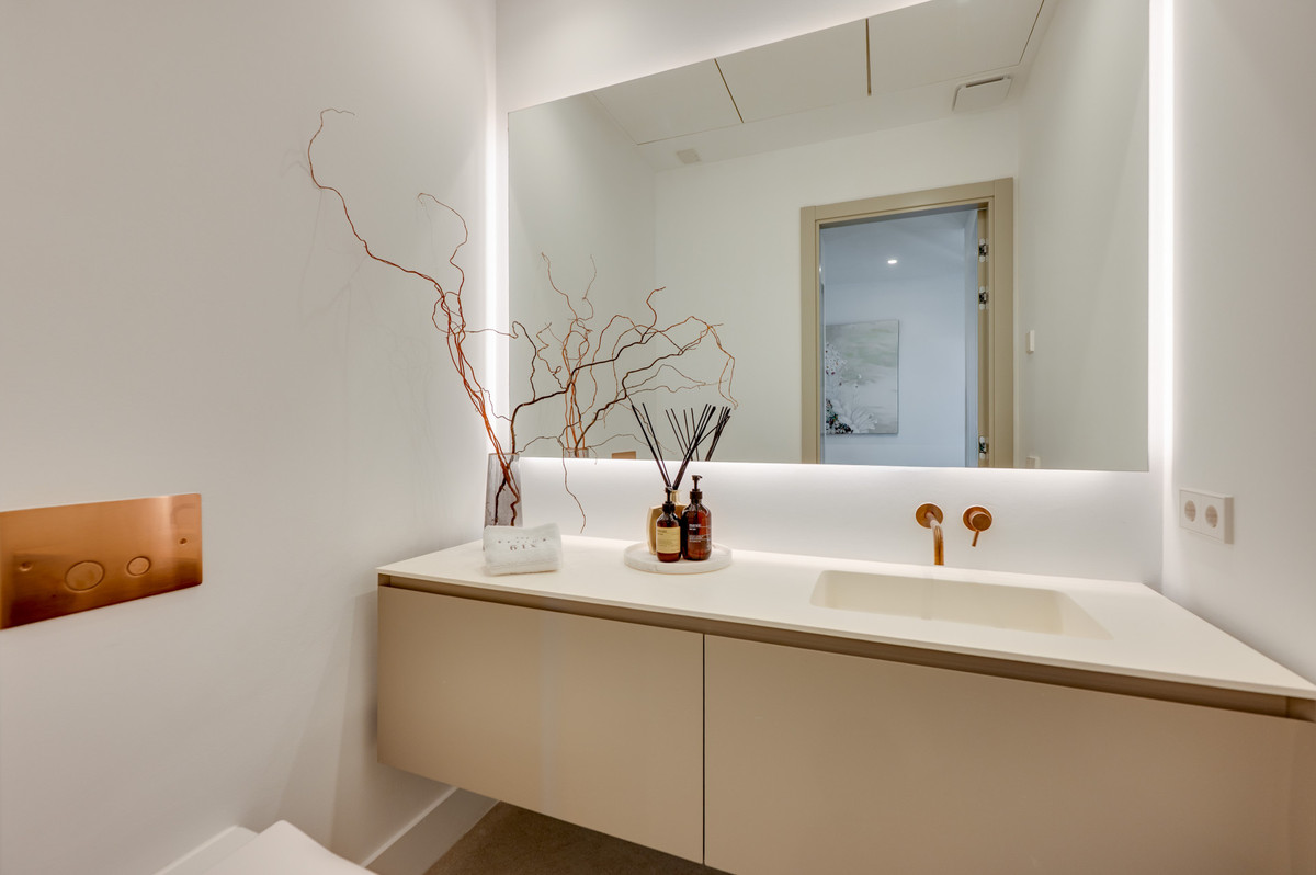 c4f7b53766443464c6820a3770b47bfa - 20