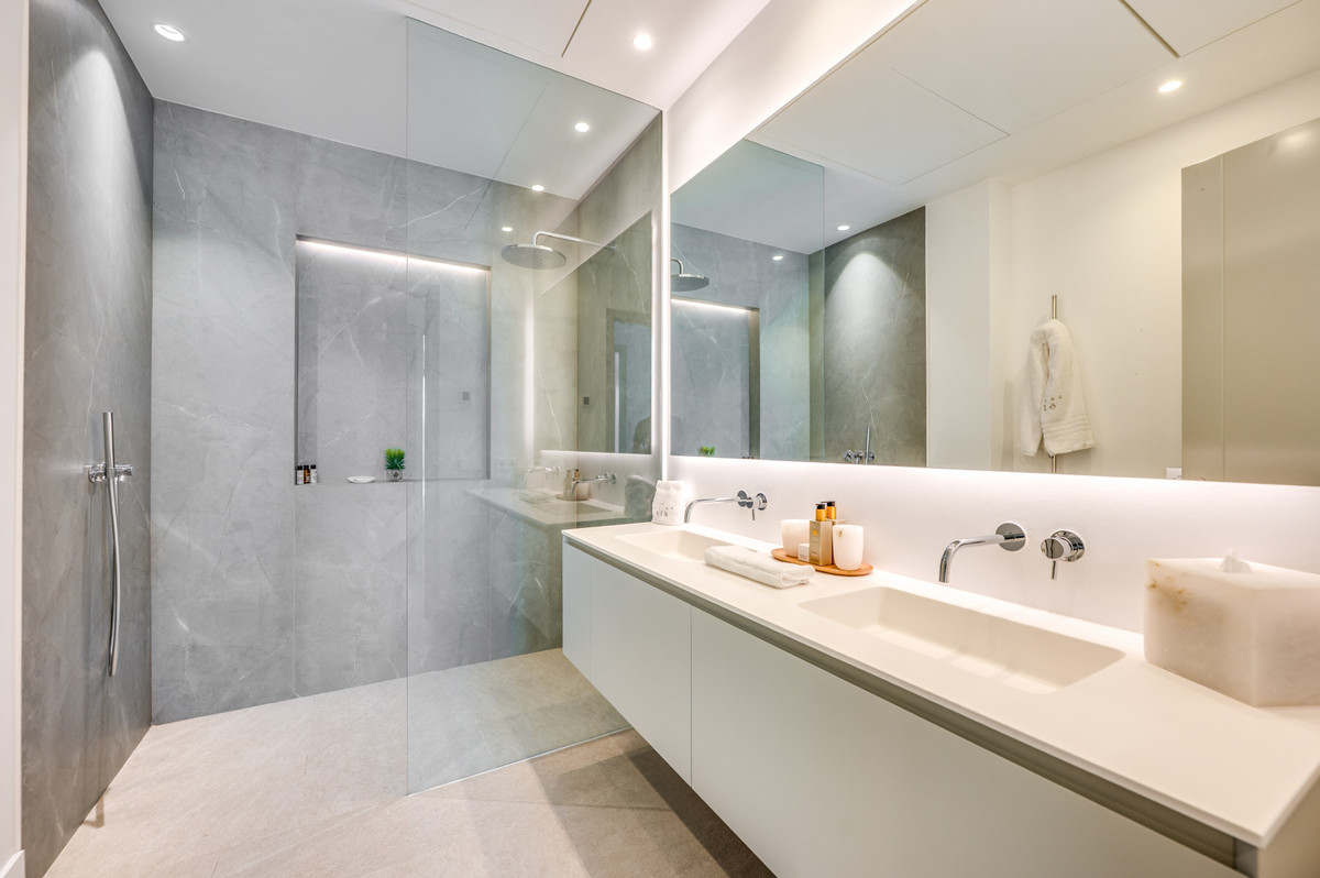 c4f7b53766443464c6820a3770b47bfa - 22