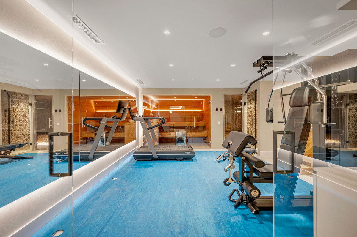 c4f7b53766443464c6820a3770b47bfa - 26