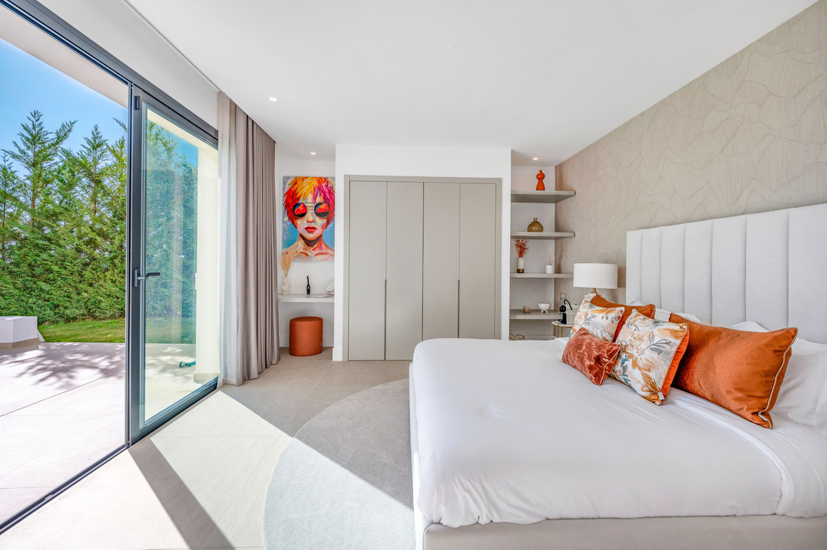 c4f7b53766443464c6820a3770b47bfa - 34