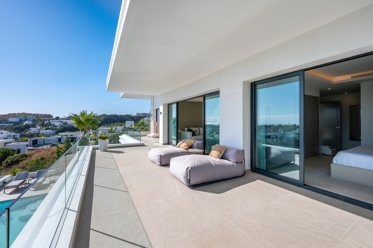 c4f7b53766443464c6820a3770b47bfa - 36