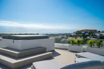 c4f7b53766443464c6820a3770b47bfa - 39