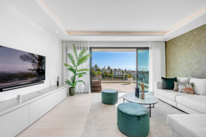 c4f7b53766443464c6820a3770b47bfa - 6