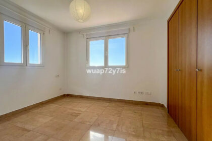 c4fe99ec8d2668fa1115e170c1be7f89 - 19