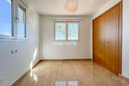 c4fe99ec8d2668fa1115e170c1be7f89 - 20