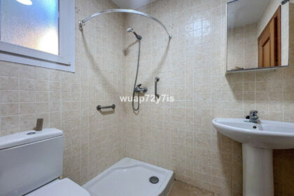 c4fe99ec8d2668fa1115e170c1be7f89 - 21