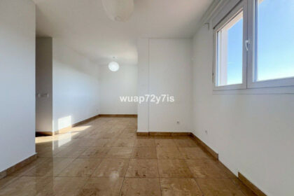 c4fe99ec8d2668fa1115e170c1be7f89 - 28